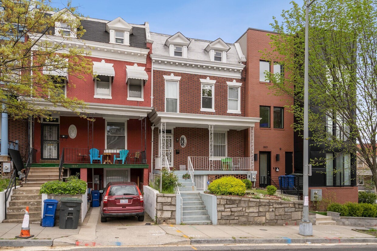 Lower Level Unit - 3805 New Hampshire Ave NW
