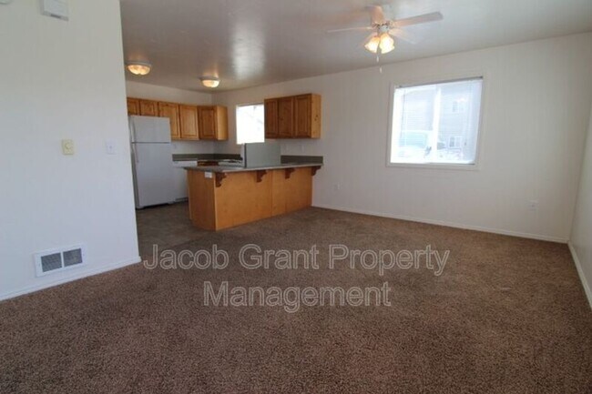 Building Photo - 2510 Pumice Dr