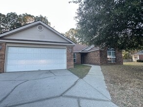 Building Photo - 12 Bass Rock Ct