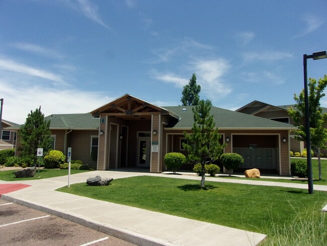 Building Photo - Timberstone Apartments