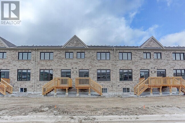 Building Photo - 53 Velvet Dr