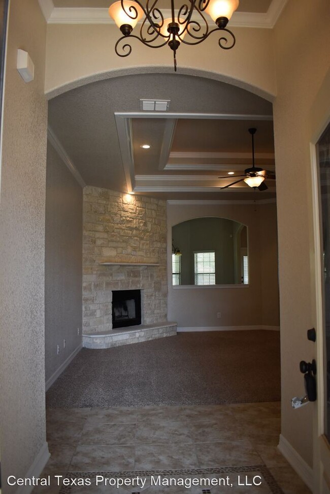 Building Photo - 4 br, 2 bath House - 6409 Flag Stone Dr