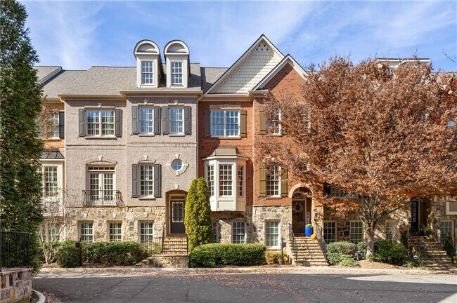 Foto del edificio - 638 Parkside Vlg Wy