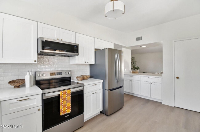 Foto del edificio - 10732 W Peoria Ave