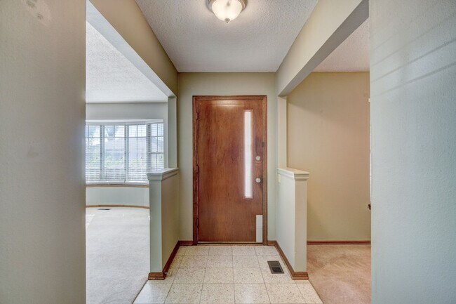 Foto del edificio - 3 Bed 2 Bath in Midwest City!