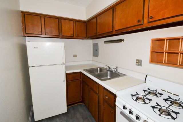 Foto del edificio - 675 W Wrightwood Ave