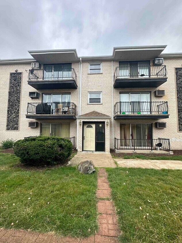 Foto principal - 1685 Harbor Ave