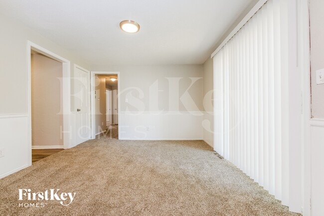 Building Photo - 6712 Manchester Ave