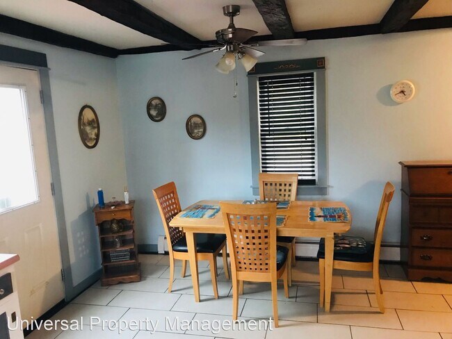 Foto del edificio - 3 br, 1.5 bath House - 26 Jug Hill Road