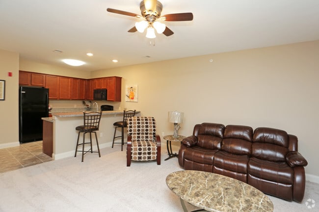 Living Room - Elk Hills Apartments