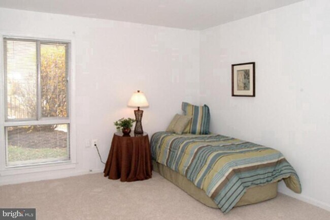 Foto del edificio - 3725 Persimmon Cir