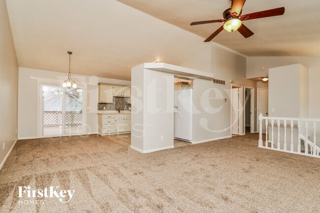 Building Photo - 1831 Florine Ct