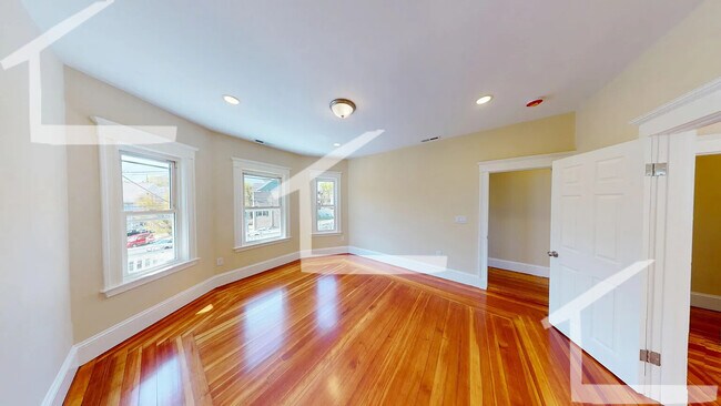 Building Photo - 27 Champney St
