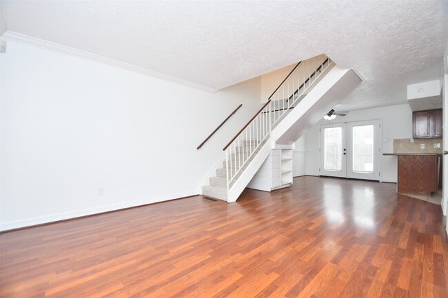 Building Photo - 10018 Knoboak Dr