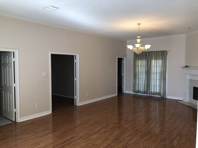 Foto del edificio - 4 Bedroom Home in Frenship ISD
