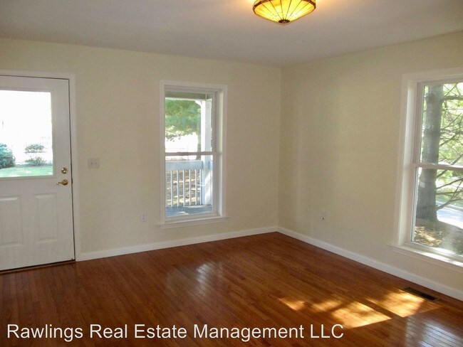 Building Photo - 3 br, 2.5 bath House - 6 Forest Park Lane