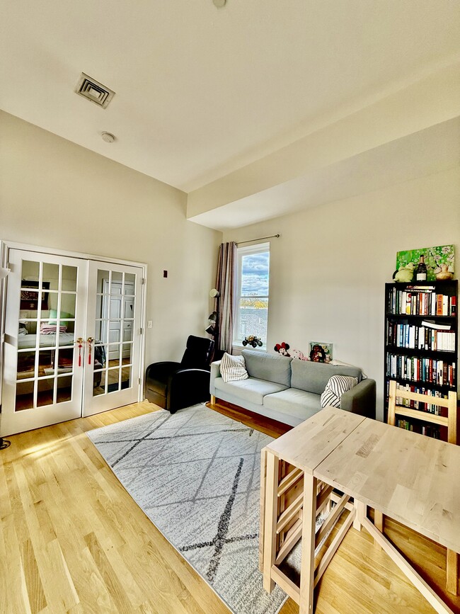 Foto del edificio - 253 Norfolk St