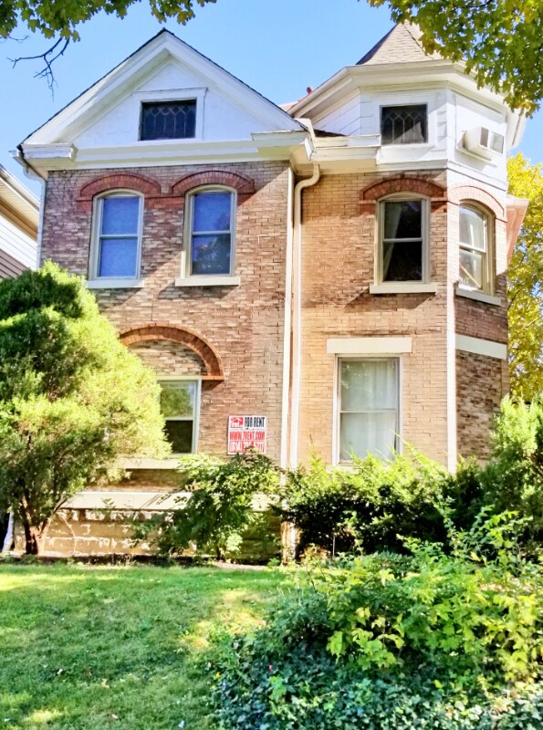 Foto principal - 1490 Michigan Ave