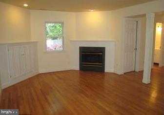 Building Photo - 503 Mt Vernon Ave