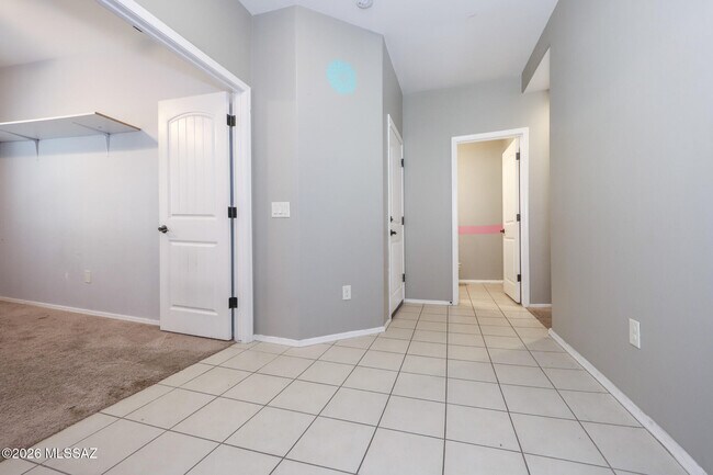 Foto del edificio - 8754 N Mugho Pine Trail