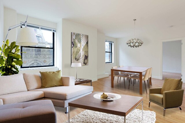 Building Photo - 72 W 36th St