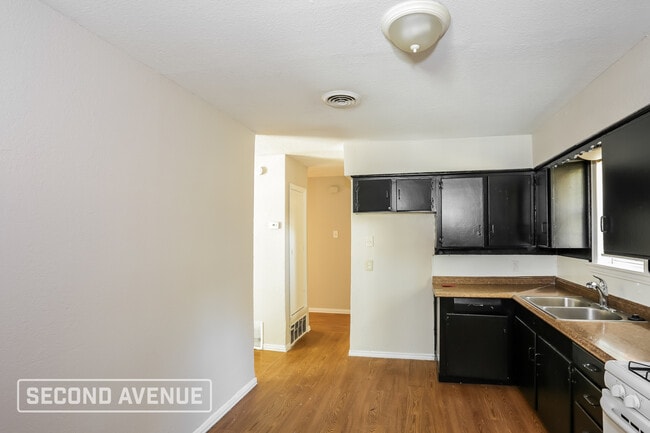 Foto del edificio - 2005 Mt Pleasant Dr