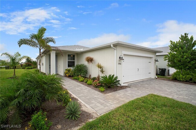 Foto del edificio - 17866 Saddle Rd