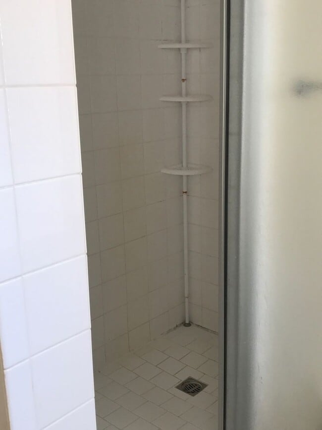 Building Photo - *DEPOSIT PENDING* 3 Bedroom 2 Bathroom Hou...