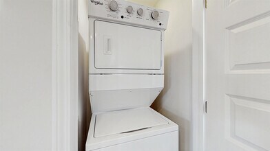 Interior Photo - Cottages at Ridgefield