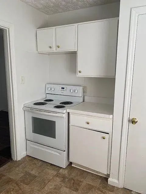 Building Photo - 3653 Karwin Dr