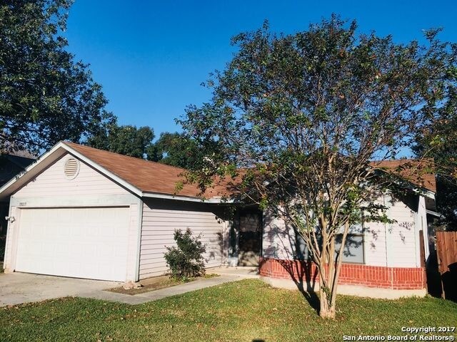 Building Photo - 13015 Feather Point Dr