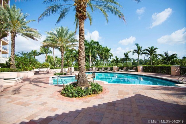 Building Photo - 13621 Deering Bay Dr