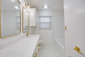 Building Photo - 3719 26th St