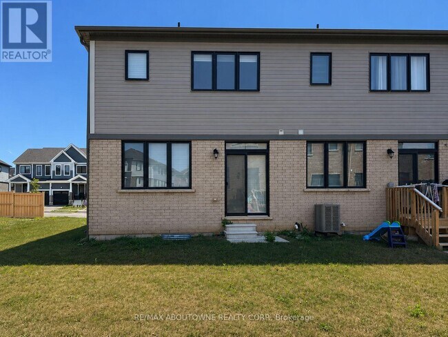 Photo du bâtiment - 94 Granville Cres