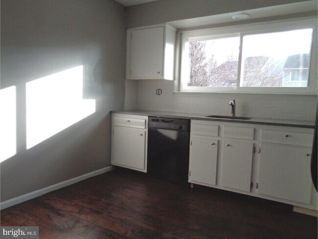 Foto del edificio - 101 Greenridge Cir