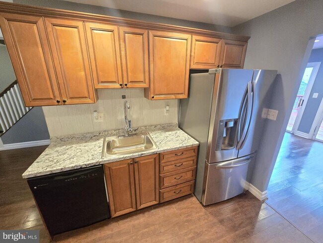 Foto del edificio - 7655 Sherlock Ct