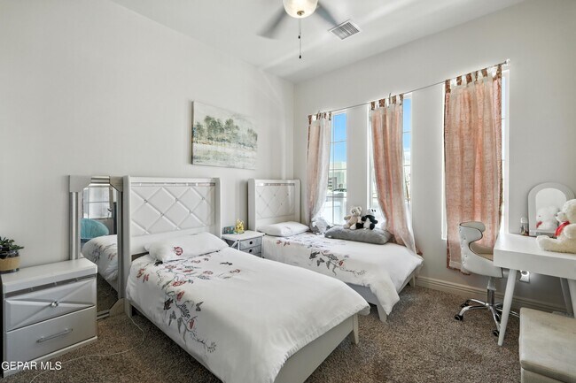 Foto del edificio - 12249 Biddleston Dr