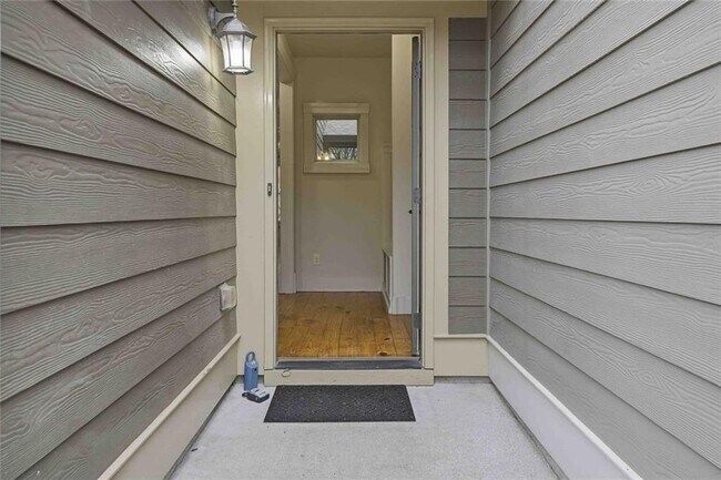 Foto del edificio - 501 Ridge View Crossing