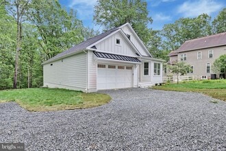 Building Photo - 8179 Bodkin Ave