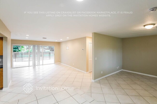 Foto del edificio - 222 NW 92nd Terrace