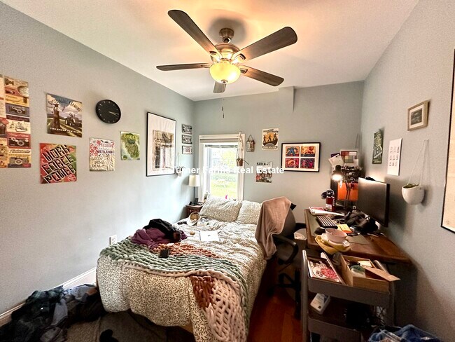 Foto del edificio - 307 Highland Ave