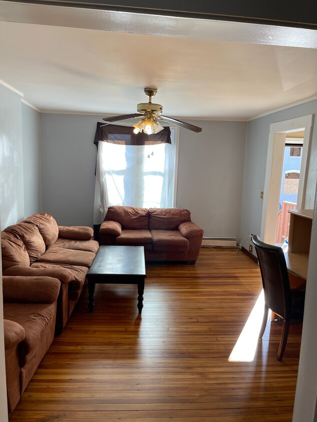 Primary Photo - 60 Lander St