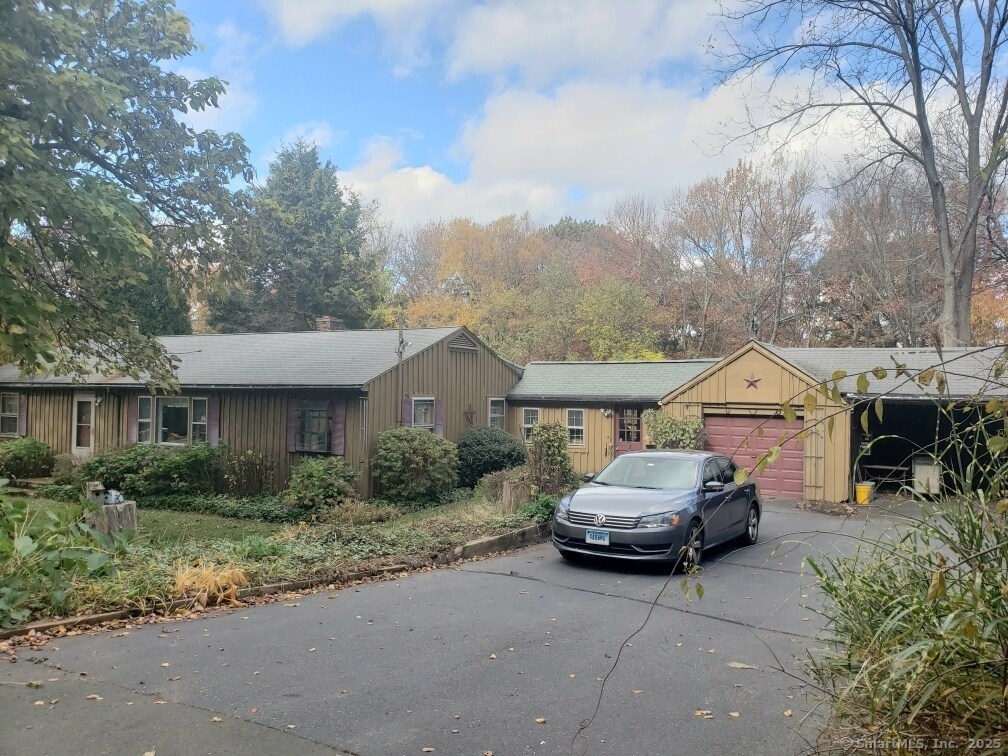 Foto principal - 18 Hilltop Dr