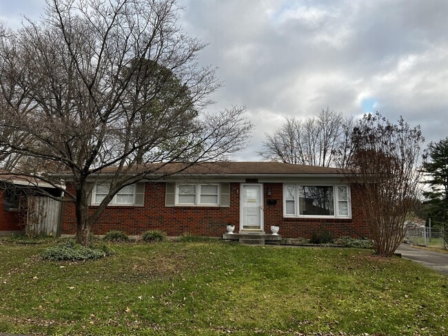 Photo - 4214 Blossomwood Dr (Louisville, KY) House