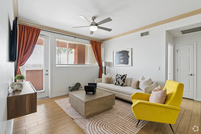 Interior Photo - 9920 Apartments