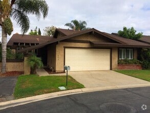 Building Photo - 255 S La Linda Dr