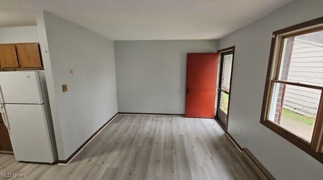 Foto del edificio - 31 1/2 Elm Street Unit c1