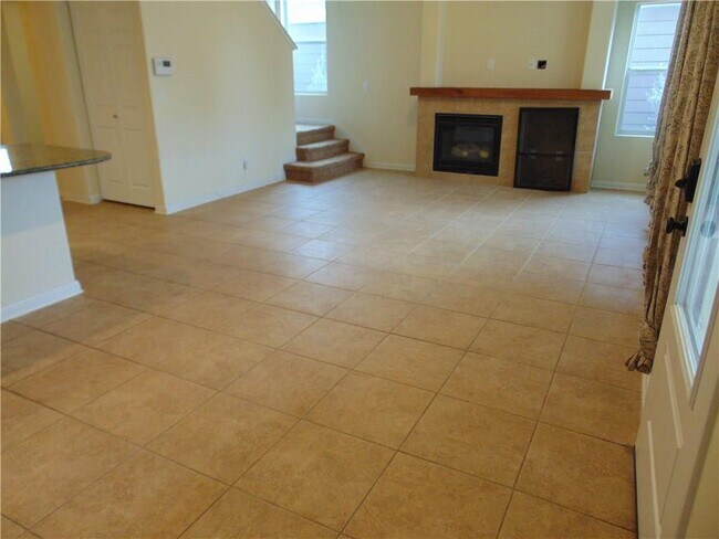 Building Photo - 5208 Hellman