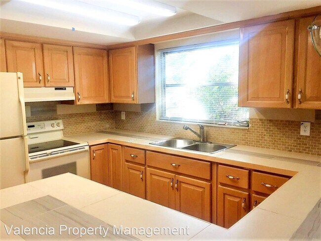 Building Photo - 2 br, 2 bath House - 7439 Coventry Dr.