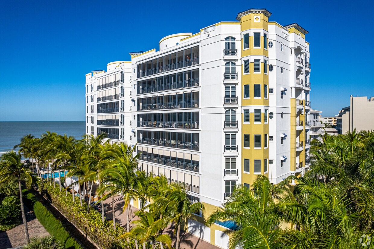 1801 Gulf Shore Blvd N - Sancerre